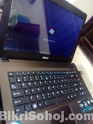 ASUS Laptope ( Us)